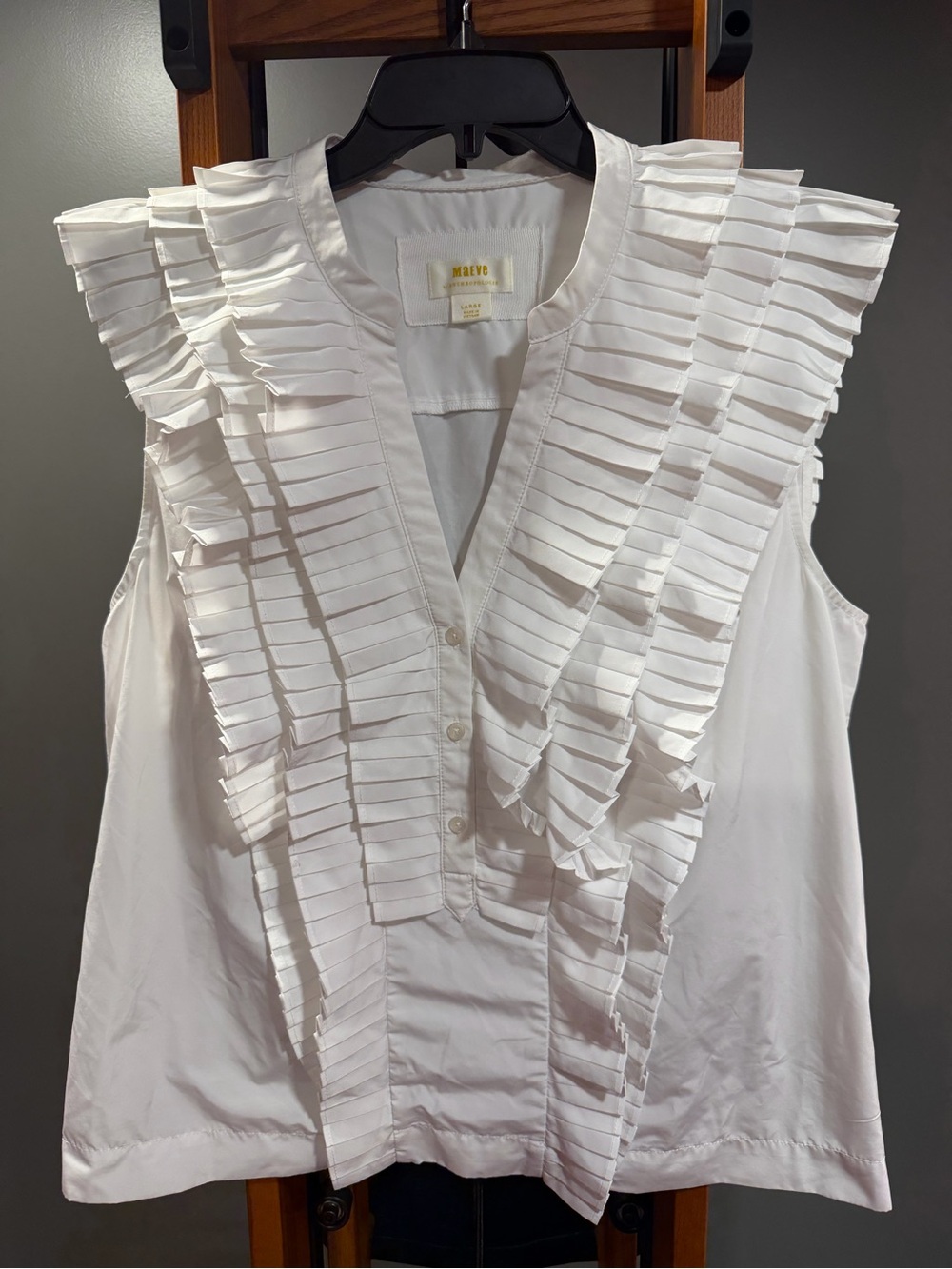 Maeve Anthropologie Pleated Ruffle Sleeveless Blouse White Size Large - Picture 2 of 7